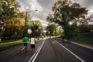 Jaga Kesehatan dan Kebugaran dengan Lari Pagi